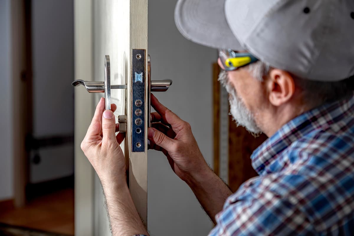 The Locksmith Crew Tampa Bay technician